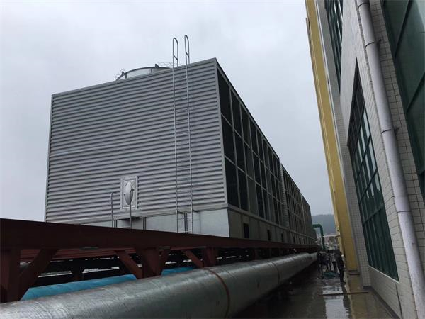 對(duì)于冷卻塔的排水作業(yè)有何嚴(yán)格要求？(冷卻塔保有水量