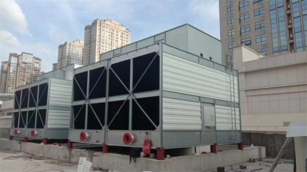 圓形逆流式冷卻塔的工作過程