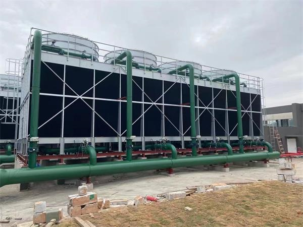 閉式冷卻塔上風機起到的作用不容小覷(冷卻塔玻璃鋼風機廠家)