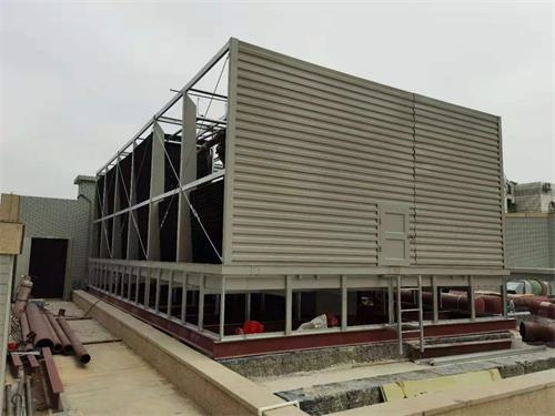 為什么腐蝕對開式冷卻塔的影響大呢？