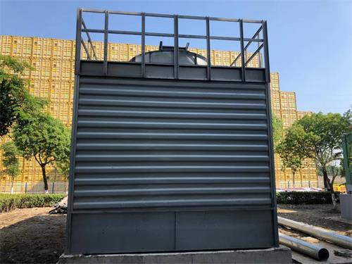 玻璃鋼冷卻塔是怎么進行保暖的？
